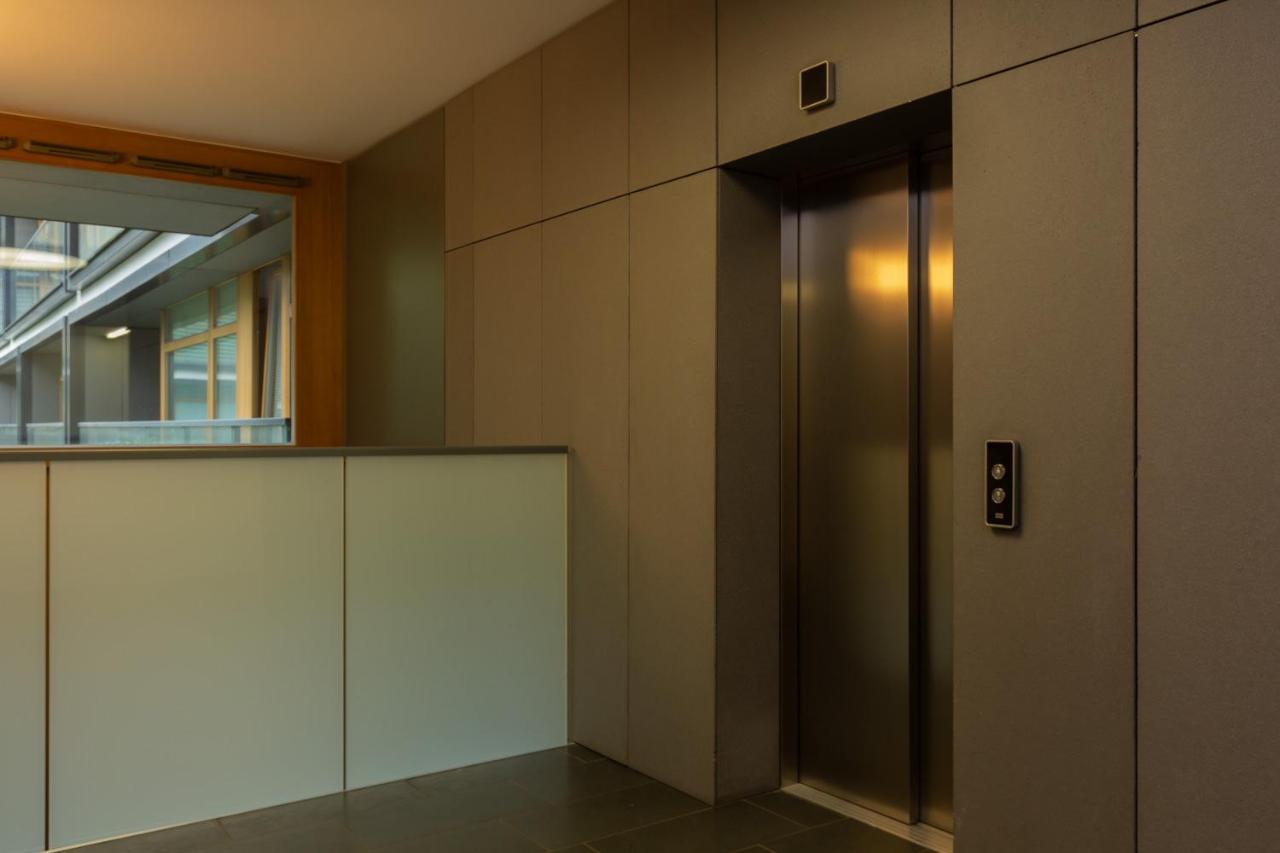 Kolejowa Apartments Warsaw By Noclegi Renters Buitenkant foto